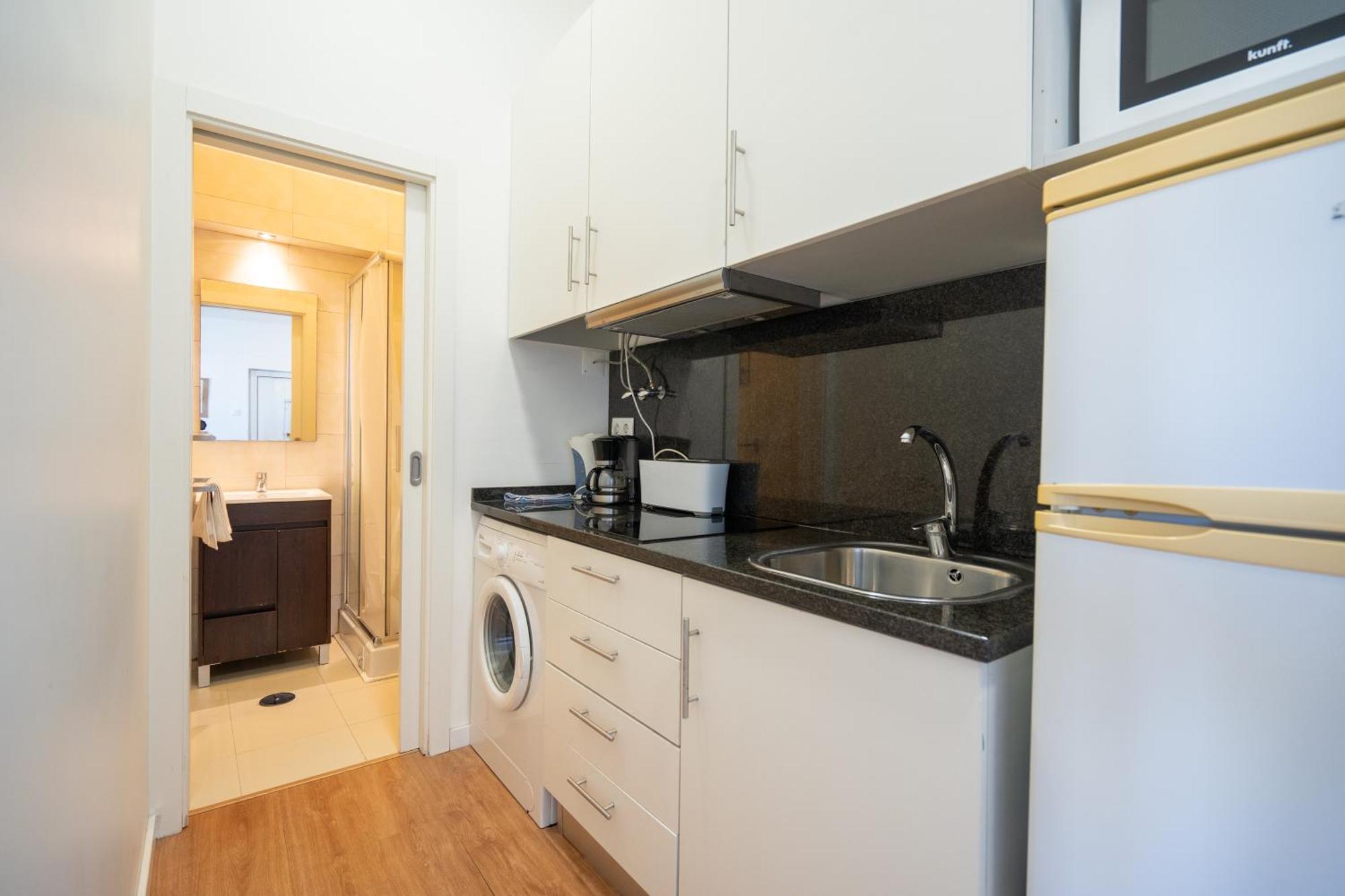 Studio Mouraria, Lisbon Center, Tram & Metro Экстерьер фото